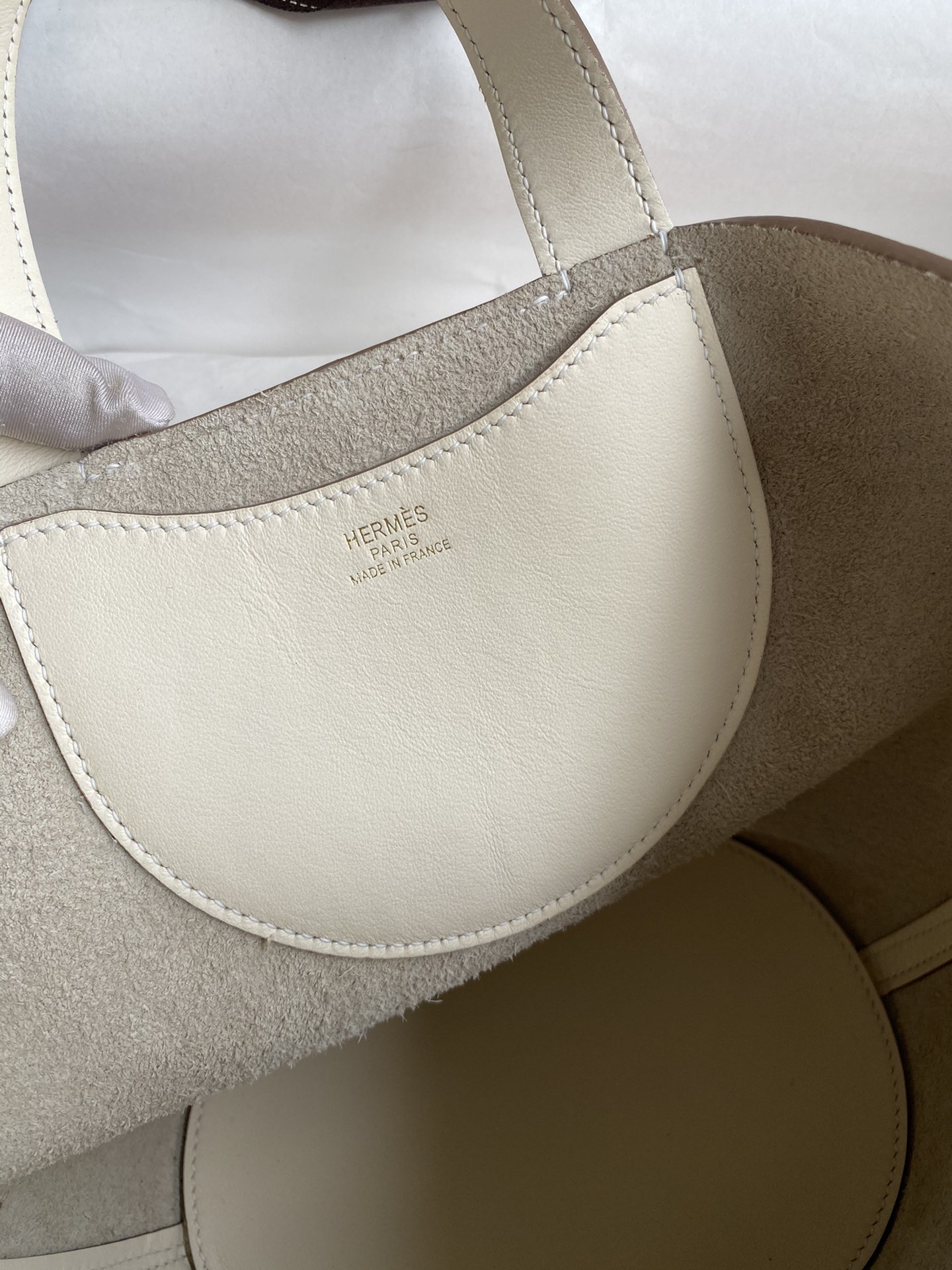 Hermes In The Loop 18 Bag In Cream White Clemence Leather